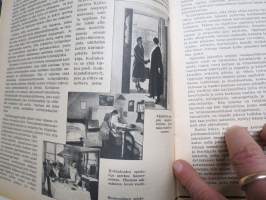 Kotiliesi 1936 nr 18, 15.9.1936 syyskuu II, Kansikuva Martta Wendelin, Syökää mutta syökää oikein, Maljakkokukat, Matkailumessuilla, Pihlajanmarja, ym.