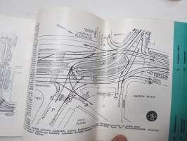 Aja oikein Helsingissä nr 3 - Suomen Autoklubi - AK ajoohjekirjanen 1960-luvun ruuhkaisille kaduille Helsingissä