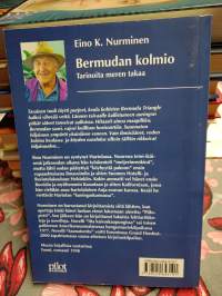 Bermudan kolmio *signeeraus*