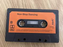 Pony Non-Stop Dancing -C-kasetti / C-Cassette