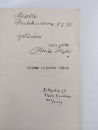 Varpuja varpaiden välissä (signeerattu, tekijän omiste)
