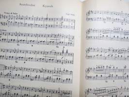 Menneiltä ajoilta - Valssivihko - Ur Gångna Tider - Valsalbum - Lintukauppias, Die Schönbrunner, Suutelovalssi, Gasparone