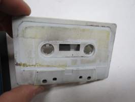 Finnhits 7 Finnlevy FMK 8 -C-kasetti / C-Cassette