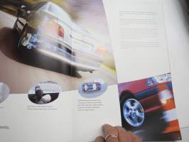 Toyota Avensis 2002 -myyntiesite / brochure