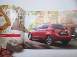 Toyota Yaris 2015 -myyntiesite / brochure