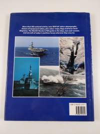 The World&#039;s Navies : an illustrated review of the navies of the world