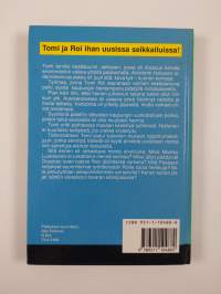 Susikoira Roi ja muukalaiset
