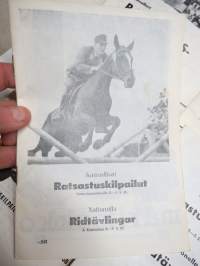 Ratsastuskilpailujen käsiohjelmia 1960-luvulta 9 kappaletta