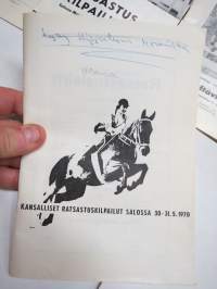 Ratsastuskilpailujen käsiohjelmia 1960-luvulta 9 kappaletta
