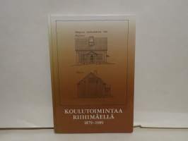 Satakymmenen vuotta koulutoimintaa Riihimäellä 1879-1989