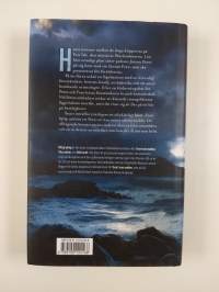 Blå gryning : kriminalroman