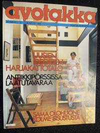 Avotakka 1981 nr 11 - 25 hyvää sohvapöytää, Kokeilimme 10 uutta silitysrautaa, Kaunis suomalaiskoti Tukholmassa, ym.