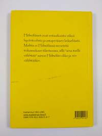 Meillä välähtää : hölmöläistarina