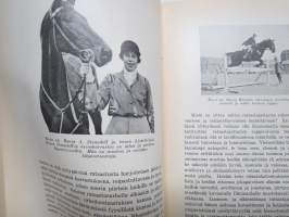 Hevosista - Valikoima kertoelmia ja tutkielmia tekijän hevosaiheita koskettelevasta kirjallisesta tuotannosta, silmälläpitäen erikoisesti suomalaista hevosta