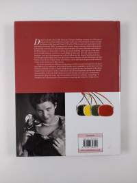 Vintage handbags : collecting and wearing designer classics - Collecting and wearing designer classics
