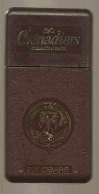 Grenadiers - sikarilaatikko muovia , koko 17x8x2  cm