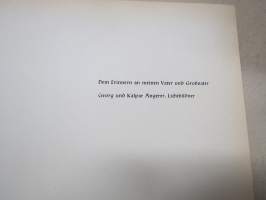 Ein Lied rauscht von den Bergen -Saksan vuoristomaisemia esitteleva kuvateos, annettu joululahjaksi isäntäperheelle Kemijärvellä v. 1942 saksalaisten toimesta