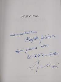 Hyviä vuosia : 36 vuotta Kansallispankissa (tekijän omiste, signeerattu)