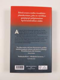 Perhe : mafiosoja vai ruotsalaislähiön ongelmanratkaisijoita (UUDENVEROINEN)