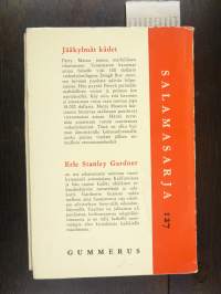 Jääkylmät kädet