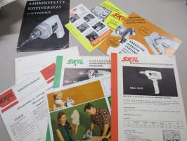 Skil power tools -erä suomenkielisiä työkaluesitteitä