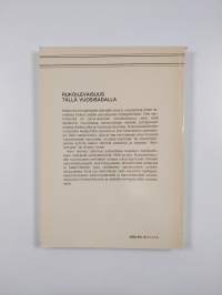 Rukoilevaisuus tällä vuosisadalla : hurmoksellisuus Länsi-Suomen rukoilevaisuuden jakajana 1895-1970