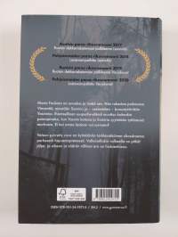 Veteen piirretty viiva (UUSI)