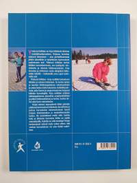 Yhdessä hiihtäen