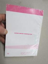 Suzuki VZ800 Owner´s manual, multilingual -käyttöohjekirja