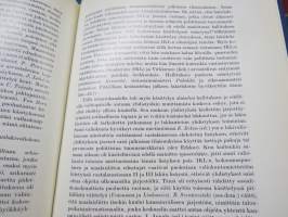 Suomen kansanedustuslaitoksen historia I-XII