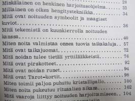 Mustan Magian Salaisuudet - Paholaisen Katekismus - Pekka Siitoin -kääntökirja, sisältää molemmat teokset näköisversiona