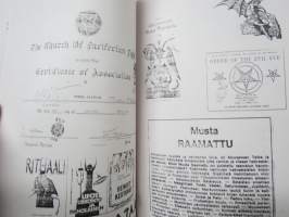 Mustan Magian Salaisuudet - Paholaisen Katekismus - Pekka Siitoin -kääntökirja, sisältää molemmat teokset näköisversiona