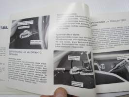 Toyota Corolla -omistajan käsikirja / käyttöohjekirja
