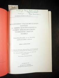 Realistisen valtavirtauksen aatteet ja niiden kontinuitiivisuus Suomen kirjallisuudessa vuosisadan alkuun saakka