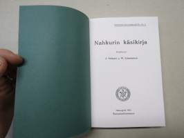 Nahkurin käsikirja -näköispainos