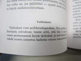 Komppanian päällikkö (Alunperin Wehrmachtin julkaisu, joka suomennettiin sopivana oppaana myös suomalaisille upseereille) -näköispainos