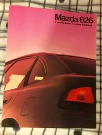Esittelylehtinen / Mazda 626.