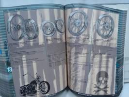 Custom Chrome Europe 2009 Harley-Davidson hinnasto kuvasto
