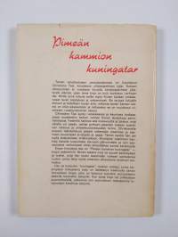 Pimeän kammion kuningatar