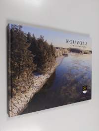 Kouvola : Kymijoen kaupunki = Kouvola : staden vid Kymi älv = Kouvola : the city by Kymi River = Kouvola : die Stadt an dem Fluss Kymijoki = Kouvola : gorod na re...