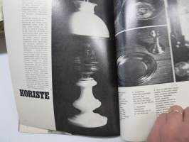 Avotakka 1968 nr 1,Uima-allas, Kodinsisusta, Kodikkaasti asuntovaunussa, Talvilomalle, Koriste-esineitä mm. Cassiopeia, Asuntosäästäjäperhe, ym.