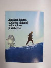 Avotakka 1968 nr 1,Uima-allas, Kodinsisusta, Kodikkaasti asuntovaunussa, Talvilomalle, Koriste-esineitä mm. Cassiopeia, Asuntosäästäjäperhe, ym.