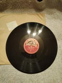 His master&#039;s voice TG 219,  Wanted/Give me your hand :Perry Como  v. 1954 - Suomessa painettu levy