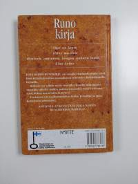 Joka kodin runokirja