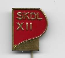 SKDL    XII - neulamerkki  rintamerkki