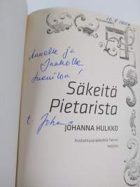 Säkeitä Pietarista (signeerattu, tekijän omiste, ERINOMAINEN)