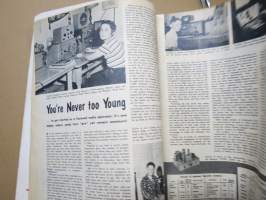Air Trails Hobbies for young men 1954 October, kansikuvitus Gay Welker