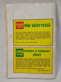Kultasarja 10 1973 Pilvet meren yllä