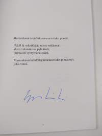 Marraskuun kahdeskymmenesviides pimeä (signeerattu)
