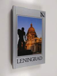 Leningrad : matkaopas